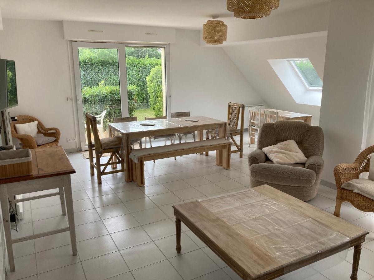 Maison Familiale Dans Une Rue Paisible Gouville-sur-Mer Экстерьер фото